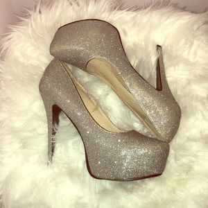 Sparkly prom or special occasion pumps!